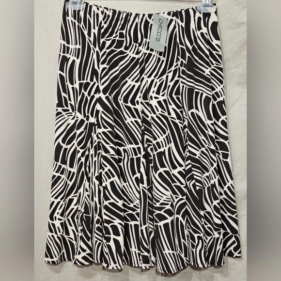 NWT Chicos Skirt sz 1 (SZ8) - Picture 1 of 6